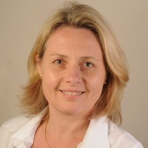 Nathalie-Ruelle-headshot
